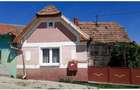 Casă cu Teren 900 Mp în Hamba - 1