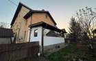 Casa cu 4 camere Bucium - 12