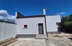 Casa si teren de vanzare - 3