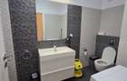 Inchiriez apartament strada Frunzisului - 5