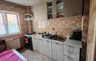 Apartament cu 3 camere decomandat în Răcădău - 12