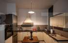 Apartament cu 3 camere semidecomandat în Central - 10