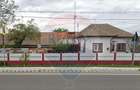 Casa ?i teren de 9 600mp de vanzare in Galicea Mare - 2