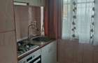 Vand apartament cu doua camere situat la parterul blocului C4 Micro 39C Galati - 2