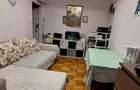 Apartament cu 3 camere semidecomandat în Km 4 - 1