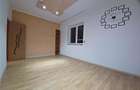 Apartament cu 4 camere decomandat în Rahova - 3