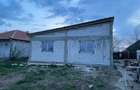 Casă cu 2 camere cu Teren 640 Mp în Hodoni - 4
