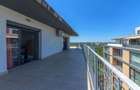 Apartament cu 3 camere decomandat în Titan - 24
