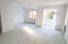 Spa?iu comercial stradal,cu chiria?i, str Sg Ilie Petre,3 parcari, - 10