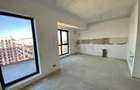 Apartament cu 3 camere decomandat în Lacul Morii - 4