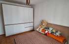 Apartament 3 camere zona Kiriac la etajul 3 cu doua bai amenajat doua balcoane centrala - 3