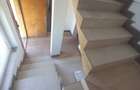 Propietar Schimb Vila cu Apartament - 1