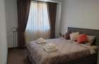 Apartament cu 3 camere decomandat în Tractorul - 2