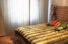 Apartament cu 3 camere decomandat în Rahova - 2