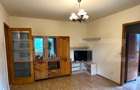 Apartament cu 3 camere semidecomandat în Calea București - 2