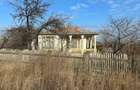 Casă individuală cu 4 camere cu Teren 3671 Mp în Țifești - 2