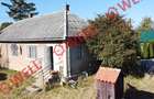 Casă cu 3 camere cu Teren 5213 Mp în Cernat - 2