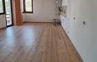 Apartament cu 2 camere semidecomandat în Vitan - 2