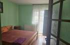 Apartament cu 3 camere decomandat în Astra - 2