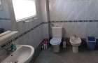 Casa de vanzare 6 camere si anexa 3 camere in Mangalia - 4