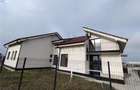 Duplex cu 6 camere cu Canalizare în Moșnița Nouă - 2