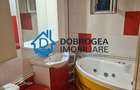 Apartament cu 3 camere decomandat, mobilat în C5 - 2