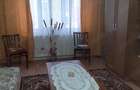 Dau spre inchiriere apartament 2 camere Sf Gheorghe zona centrala - 1