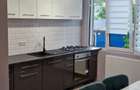 De inchiriat apartament 3 camere, 2 camere +living - 1