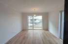 Apartament cu 3 camere semidecomandat în Central - 5