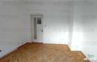 Apartament 3 camere de vanzare, zona Armeneasca - 11