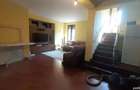 Casă cu 6 camere în Bucium - 6