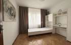 Apartament cu 3 camere decomandat în Decebal - 2
