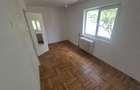 Apartament cu 3 camere de vanzare - Calea Sagului