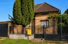 Casa de vanzare cu 14 ari de teren , pe Str. Nicolae Grigorescu - 2