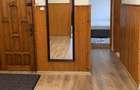 Apartament cu 3 camere, 80mp, etaj intermediar, finisat, mobilat si utilat, cu 2 bai si 2 balcoane,