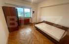 Apartament cu 3 camere decomandat în Podu Roș - 6