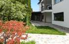 vand ap 4 camere in vila la parter + teren propriu 232 mp - 4