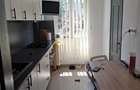 Apartament cu 3 camere decomandat în București - 1