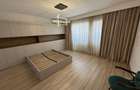 Apartament cu 3 camere decomandat în Gorjului - 18