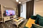 Apartament cu 3 camere semidecomandat în Străulești - 1