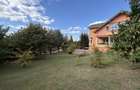 Casa individuala - 5 camere  | Faget | 2400 mp teren |Pretabil gradinita/birouri
