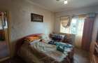 Apartament la casa / curte / Aleea B - 6