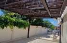 Vila premium pe lac in Tulcea piscina, sauna & salina - 20
