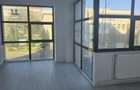 Apartament cu 3 camere în Central - 2