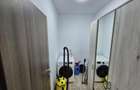 Apartament cu 3 camere decomandat în Soarelui - 2