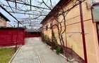 Casă individuală cu 4 camere cu Canalizare în Exterior Est - 5