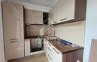 Apartament cu 4 camere semidecomandat în Circumvalațiunii - 2