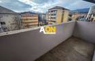 De inchiriat apartament 3 camere, Closca - 11