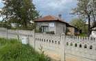 Casa de vanzare ,90 mp constructie ,teren 1400mp ,parcelabil,str Rozel - 9