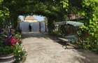 Vand sau schimb cu apartament, casa cu gradina - 6